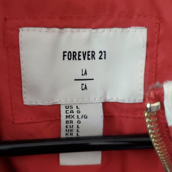 Forever 21 Puffer Bomber Jacket Coat - Picture 3 of 5